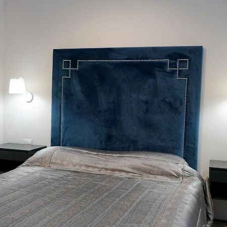 Re Di Smirne By Apulia Accommodation Bari Extérieur photo