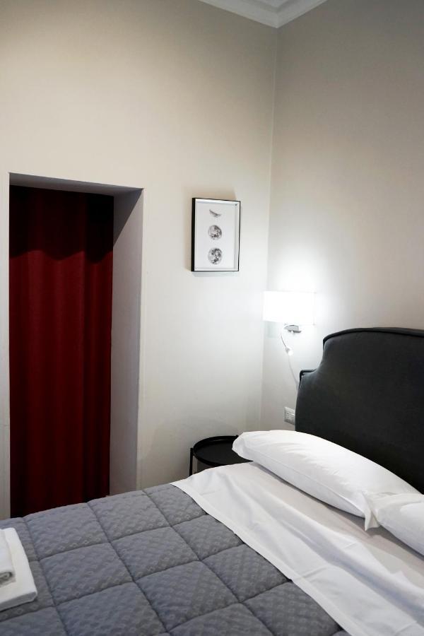 Re Di Smirne By Apulia Accommodation Bari Extérieur photo