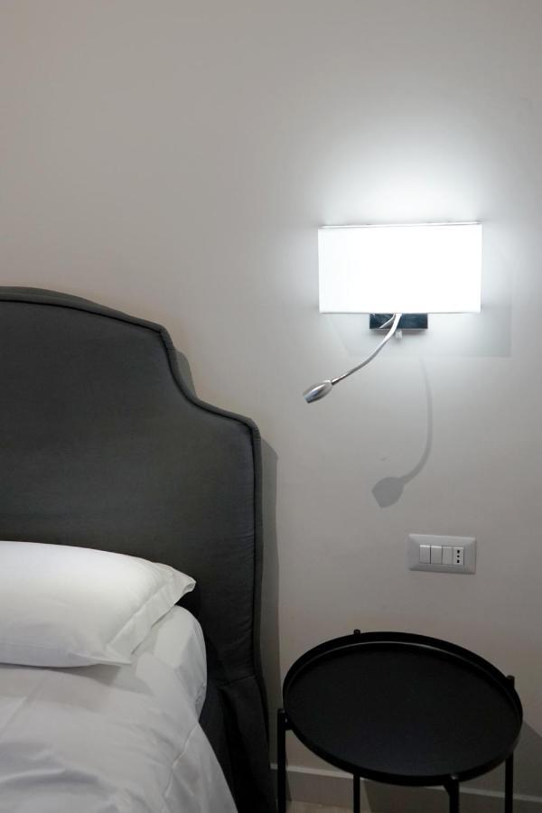 Re Di Smirne By Apulia Accommodation Bari Extérieur photo