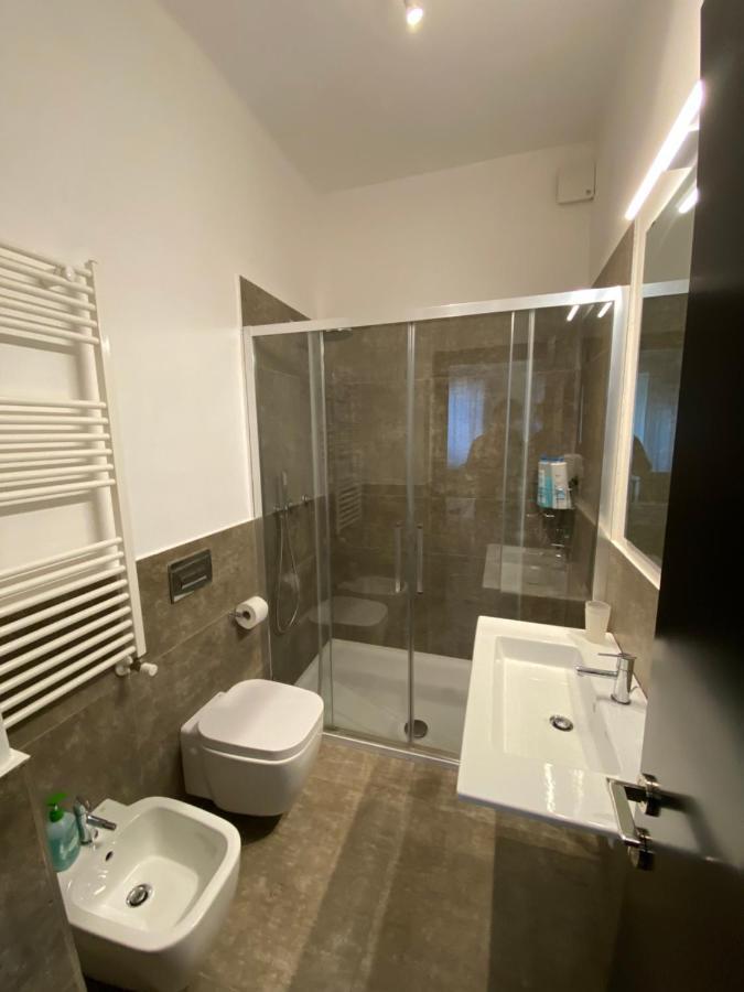 Re Di Smirne By Apulia Accommodation Bari Extérieur photo
