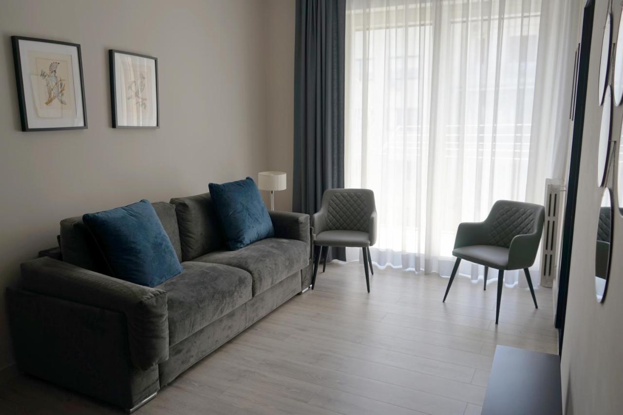 Re Di Smirne By Apulia Accommodation Bari Extérieur photo
