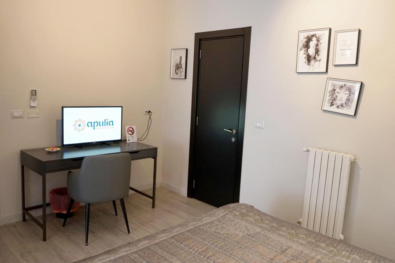 Re Di Smirne By Apulia Accommodation Bari Extérieur photo