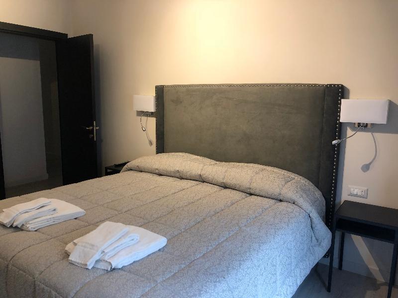 Re Di Smirne By Apulia Accommodation Bari Extérieur photo